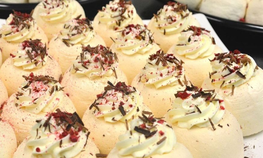 Individual Kiwi Pavlova