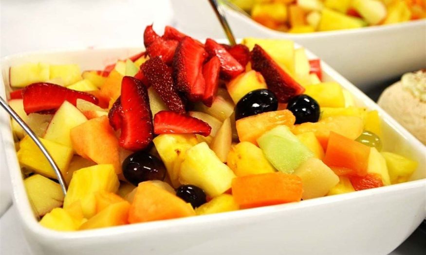 Seasonal Fresh Fruit Salad
