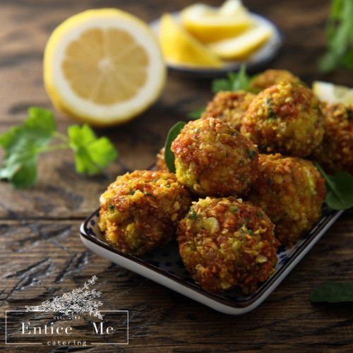 House Falafels w sweet chilli sauce 