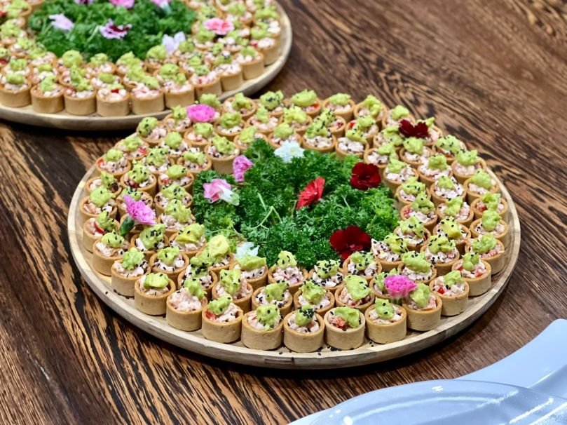 EOY Stand up platinum cocktail package