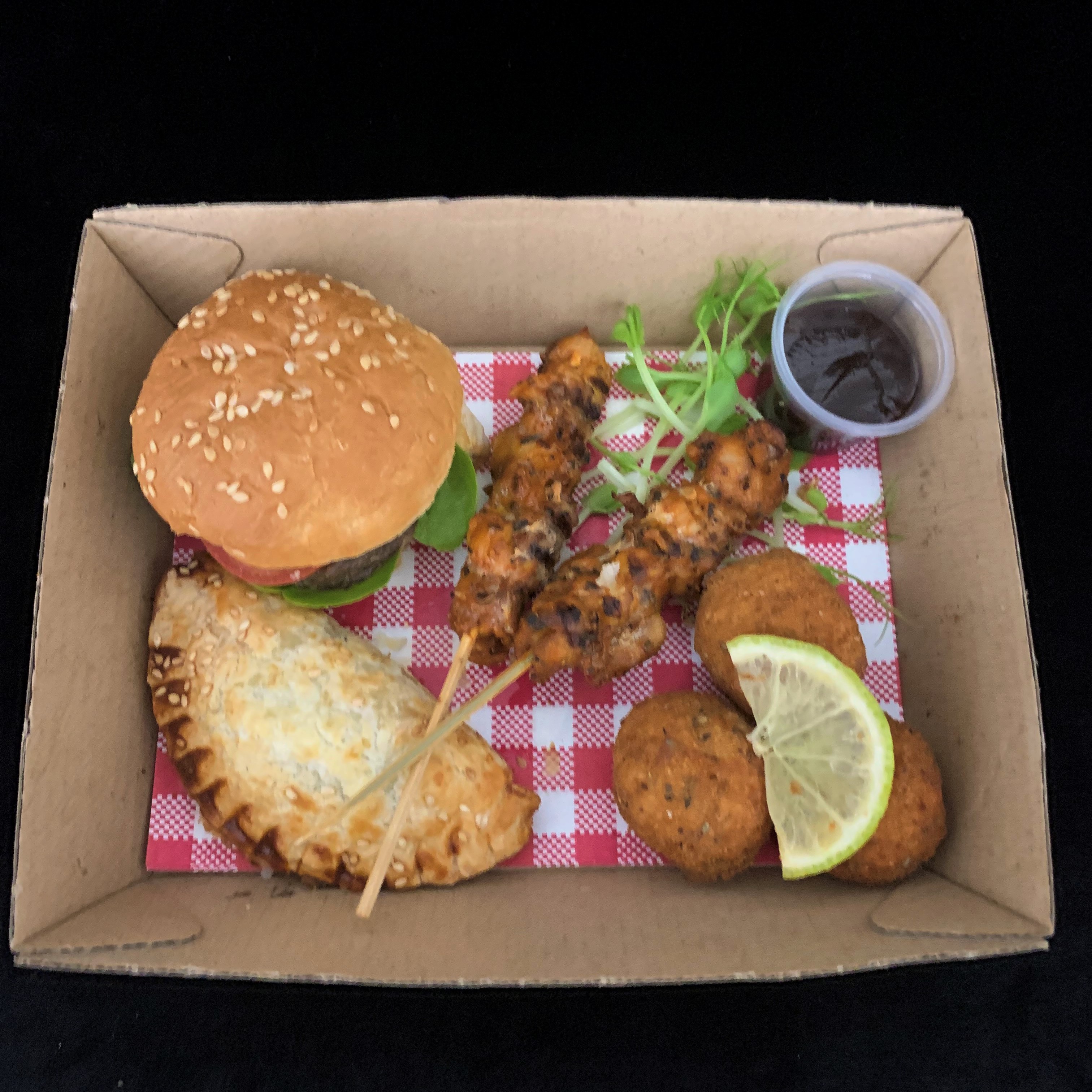 Substantial Hot Finger Food Lunch Box