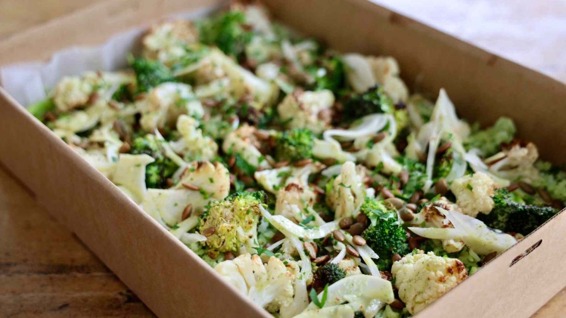 Broccoli & Halloumi Salad Platter