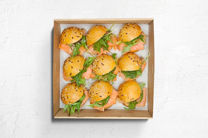 Smoked salmon slider