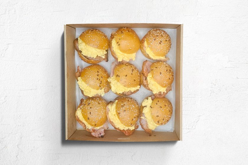 Bacon and egg slider