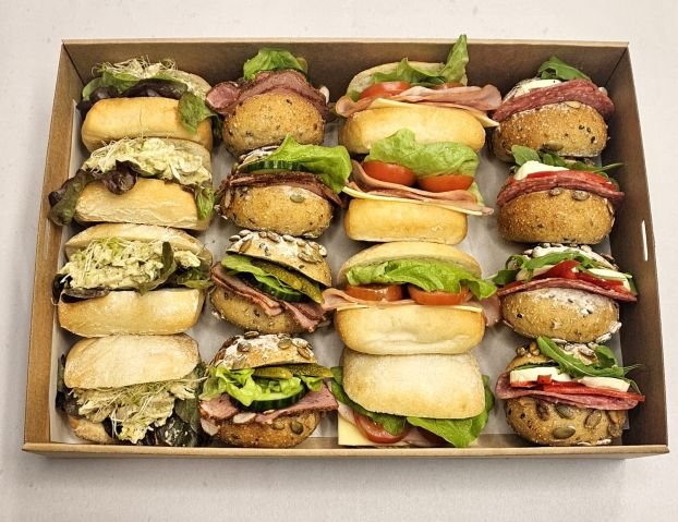  Corporate lunch platter