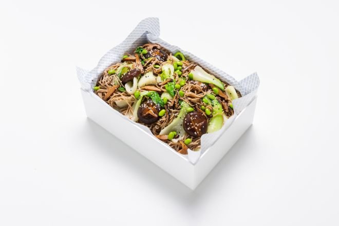 Spicy Garlic Soba Noodle, Bok Choy, Roasted Teriyaki Mushroom