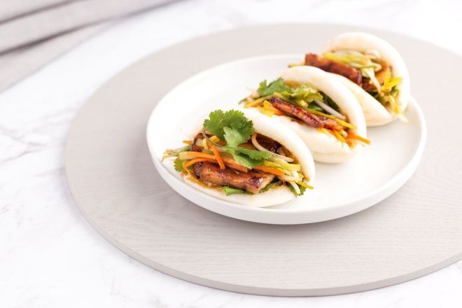Steamed Bao Bun w Crumbed Chicken, Asian Salad, Chili Mayo