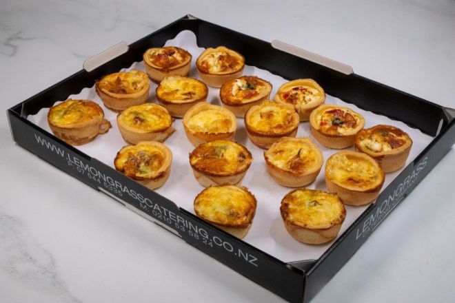 QUICHE PARTY SIZE SAVOURY PLATTER - 15 or 24 quiche - Hot 