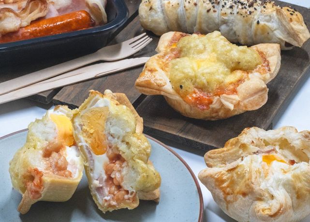 LOADED BREAKFAST PIE - Bacon, egg, baked beans, hash browns & cheese in flakey pastry - hot 