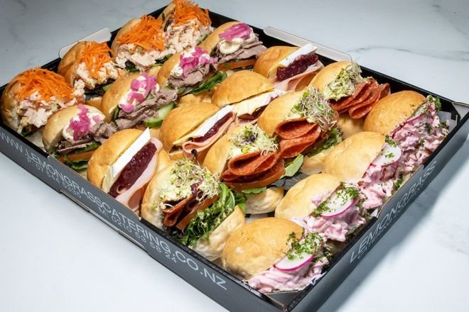 MIDI FILLED ROLL PLATTER (20)