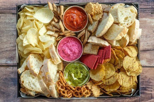 BREAD, CHIP N DIP PLATTER - Serves 10 for nibbles