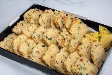 SAVOURY SCONE HALVES PLATTER - 24 - Spinach, Feta & Sundried Tomatoes - with real NZ butter