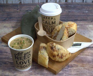 SOUP AND SAVOURY COMBO - Soup, parmesan garlic bread slices & Hot Beef Pie/Vegetarian Quiche (50/50 mix) - could do bit size sweet (was full sweet for 20)