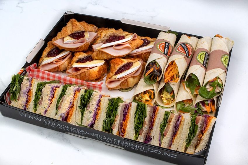 MIXED SANDWICH PLATTER 