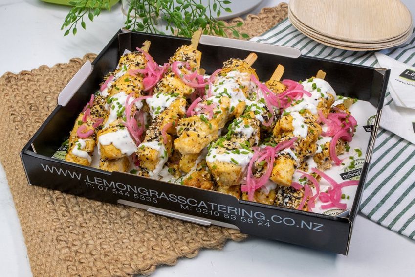 CHICKEN SKEWER PLATTER - 15 - MARINATED/GF - Large/Hot with Tzatziki dipping sauce tub - Gluten Free 