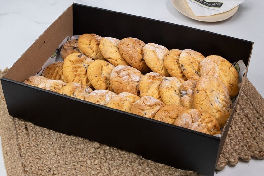 BOX OF KIWI CHOCOLATE CHIP COOKIES  - 24