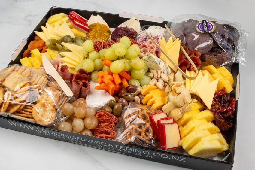 ANTIPASTI PLATTER LARGE - Serves 15 for nibbles