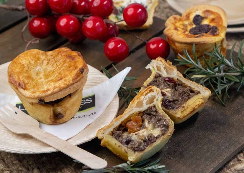 BEEF, CRANBERRY, BRIE  PIE - Christmas 