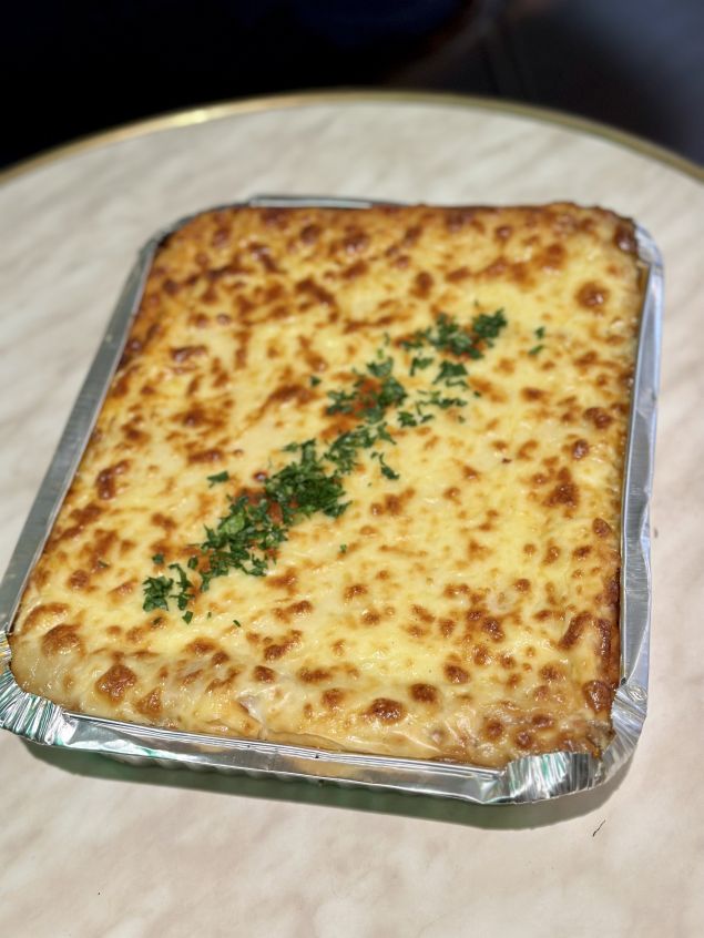 Authentic Italian lasagne tray