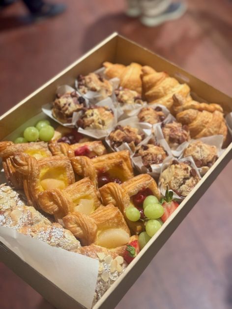 Petite freshly baked pastry box