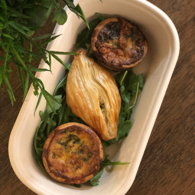 Mini veg hot baked box