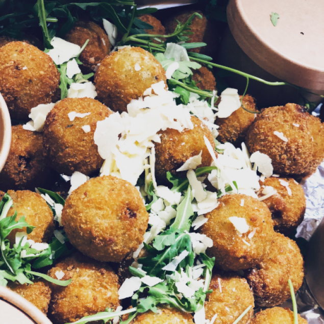 Arancini box - Pesto & mozarella