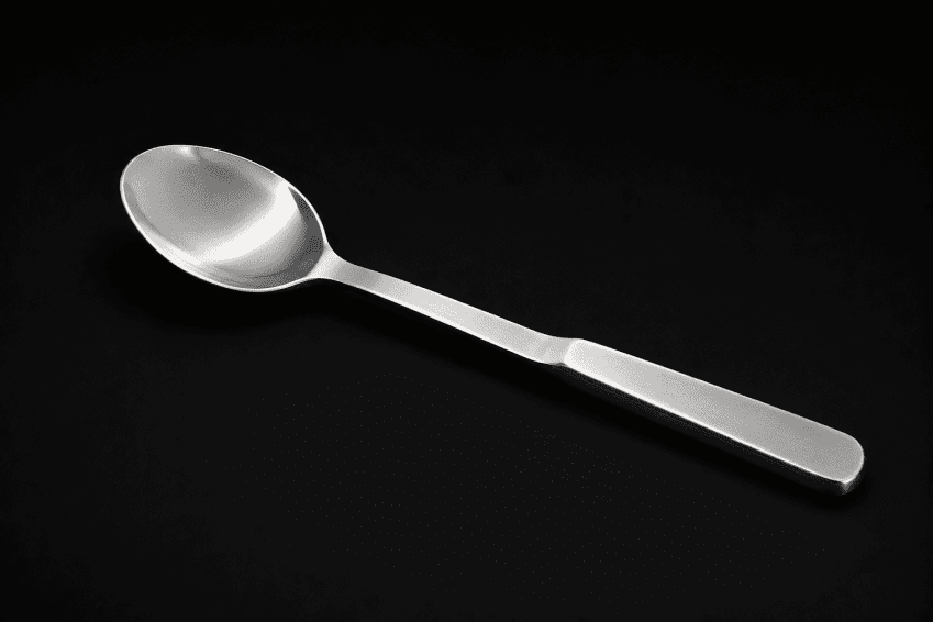 SERVING SPOON