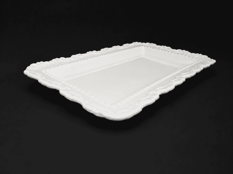 WHITE REGTANGULAR PLATTER 310MM X 175MM