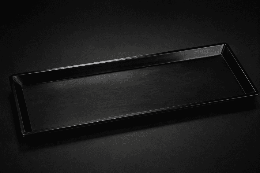 BLACK REGTANGULAR PLATTER 640MM X 220MM