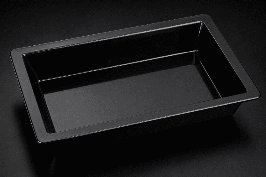 BLACK REGTANGULAR DEEP DISH 530MM X 320MM