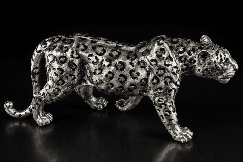 CROUCHING LEOPARD - SILVER 400MM X 80MM X 180MM