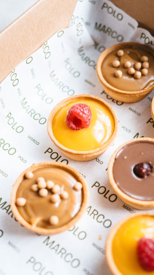 Mini Sweet Tarts : Hazelnut & Chocolate (GF, V)