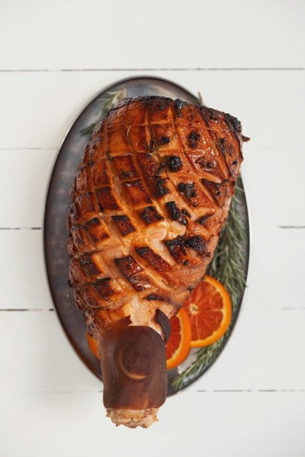 1/2 Christmas Glazed Ham ( 3-5kg - Serves 12-15 People)