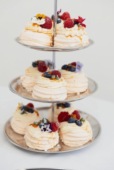 Mini Festive Pavlovas