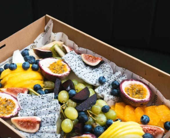 Seasonal Fruit Platter
