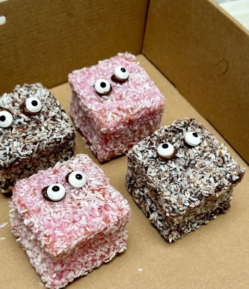 Phantom Lamingtons