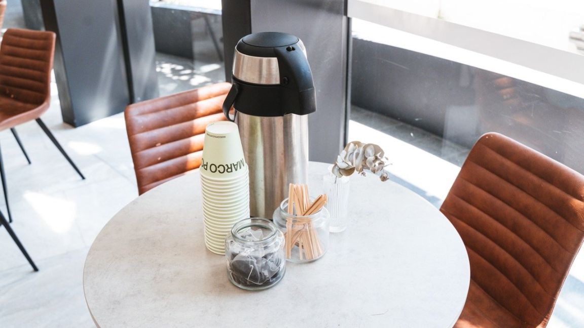 Tea & Coffee Airpot - Single Origin (Serves Up To 24 Guests)