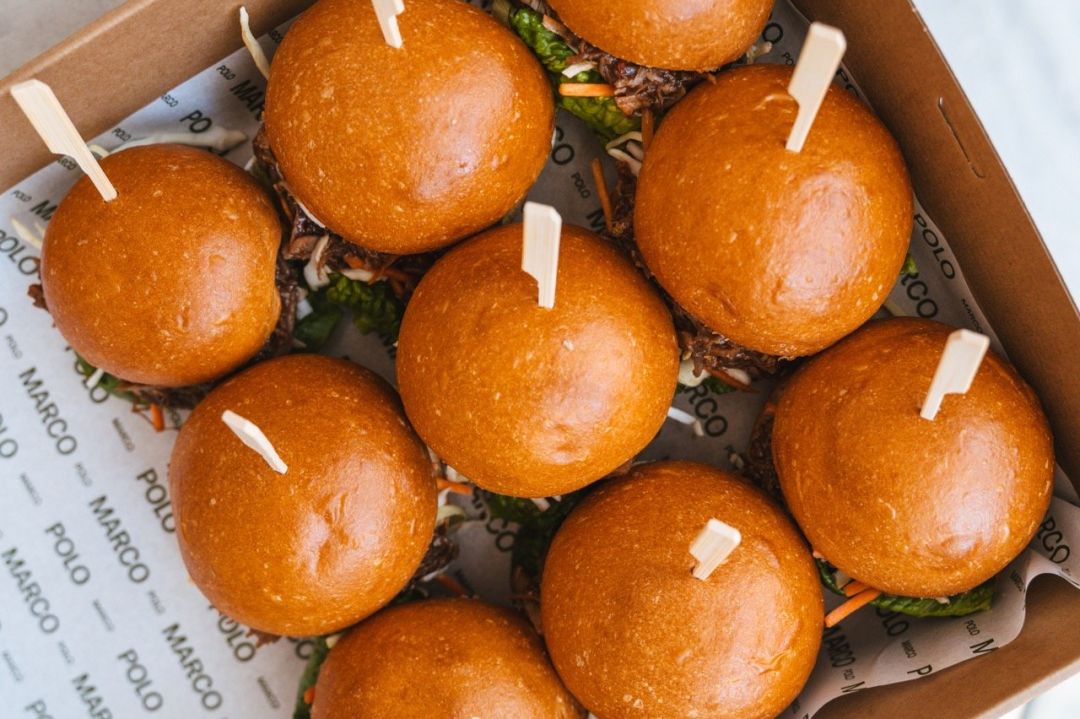 Pulled Pork, Slaw Sliders (20 Pieces)