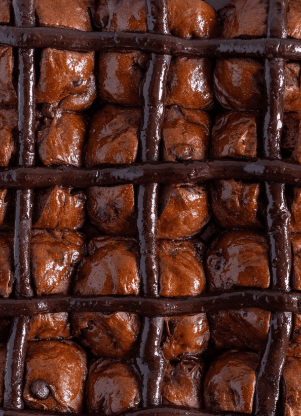  Hot Cross Buns - Kinder Bueno