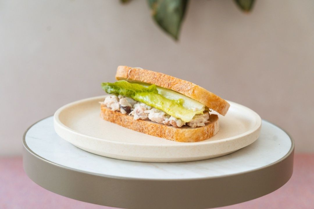 Chicken Waldorf Sando (DF)