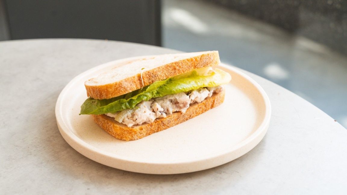 Chicken Waldorf Sando (DF)