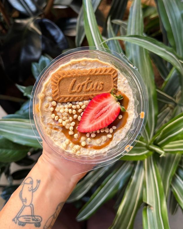 Mini Breakfast Pot - High protein Biscoff & vanilla overnight oats