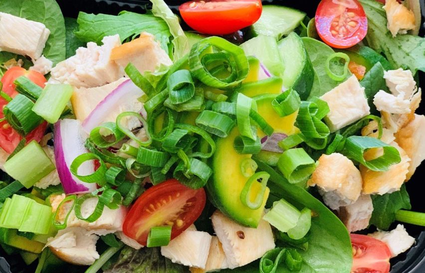 Grilled chicken and avocado salad