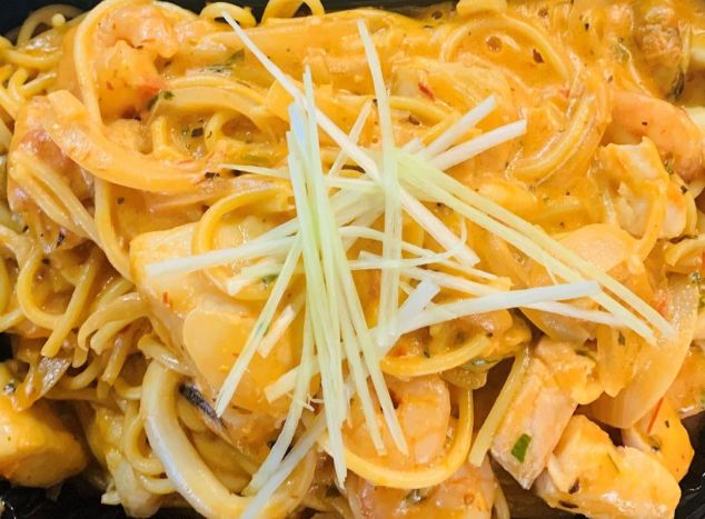 Seafood marinara pasta