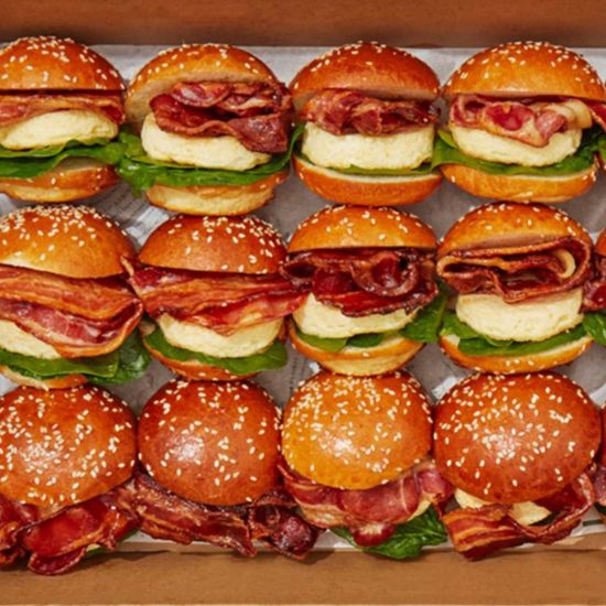 Classic Breakfast Sliders - (16 pieces)