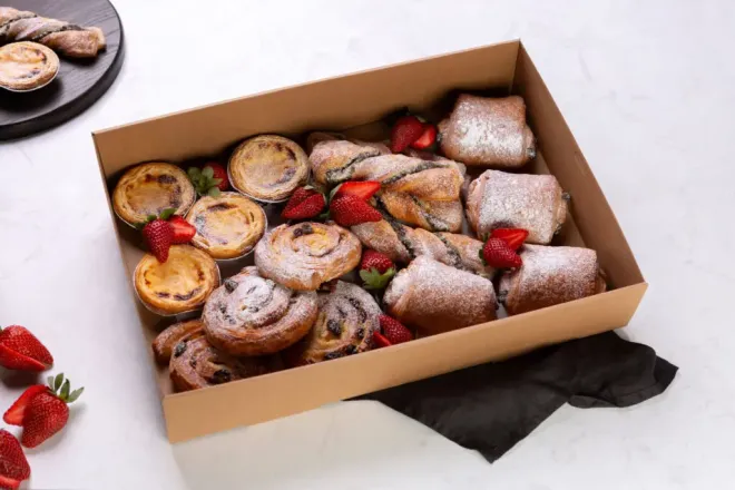 Everyday Corporate Mixed Box Collection - (40 pieces)