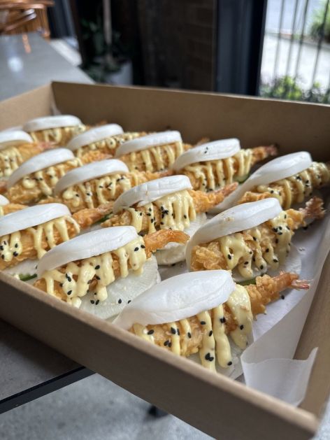 Tempura Prawn Steam Bao