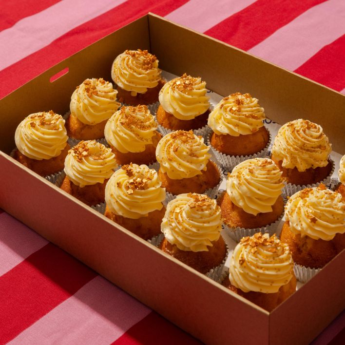Spiced Cupcake's Brandy Buttercream (12)  