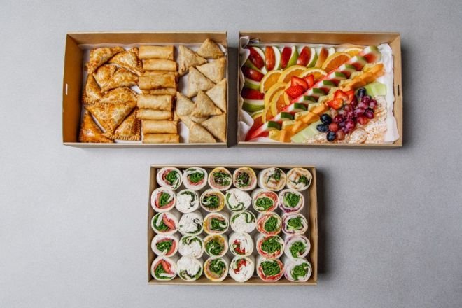 Picnic Hamper for 15 people with Vegan Options