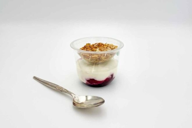 Granola Pot with Yoghurt & Berry Compote